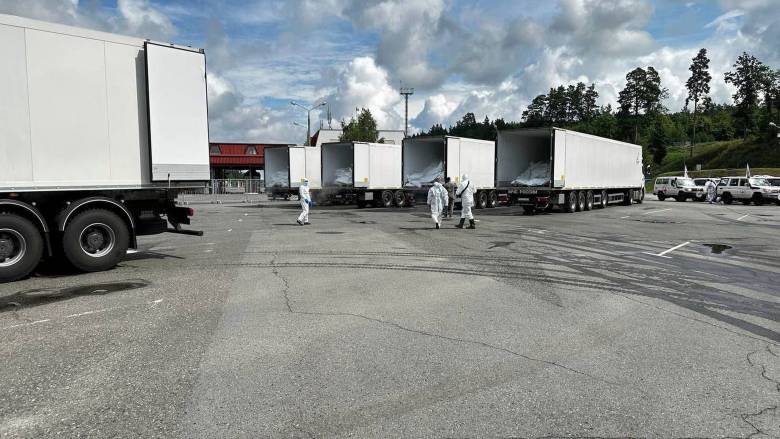 Ουκρανία: Το Κίεβο ανακοίνωσε ότι η Ρωσία παρέδωσε 1.000 σορούς Ουκρανών στρατιωτών