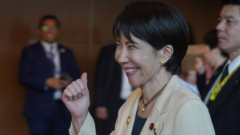 Η αγάπη της νέας πρωθυπουργού της Ιαπωνίας για τη heavy metal, την Kawasaki και τη... Θάτσερ