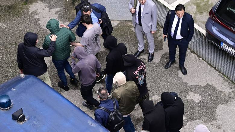 ΟΠΕΚΕΠΕ: Νέος κύκλος απολογιών σήμερα – Προφυλακιστέοι 4 από τους 12 που απολογήθηκαν χθες