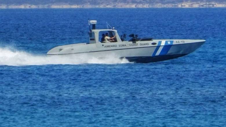 Κρήτη: ΕΔΕ για την άγρια συμπλοκή οδηγών σε γκαράζ πλοίου - «Θα με σκότωνε» - Βίντεο ντοκουμέντο