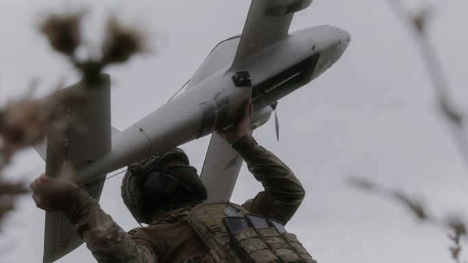 Ρωσία: Επίθεση ουκρανικών drones έπληξε πετρελαϊκό σταθμό της Rosneft