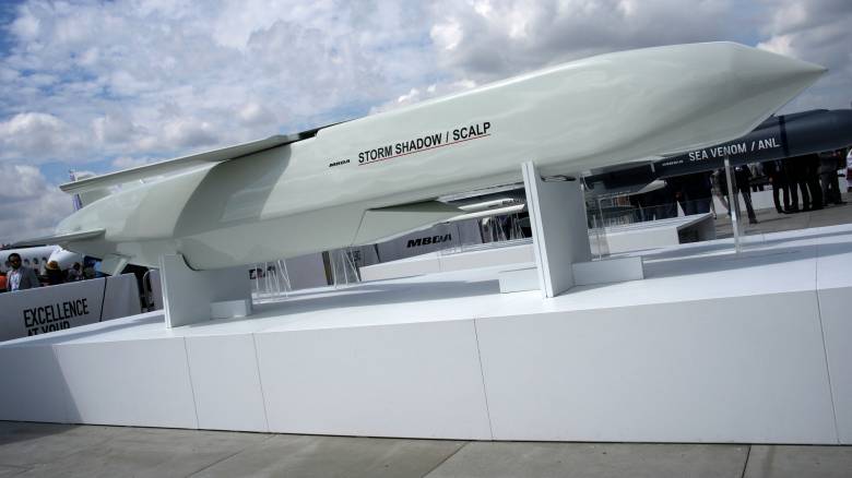 Γιατί η Βρετανία στέλνει πυραύλους Storm Shadow στην Ουκρανία