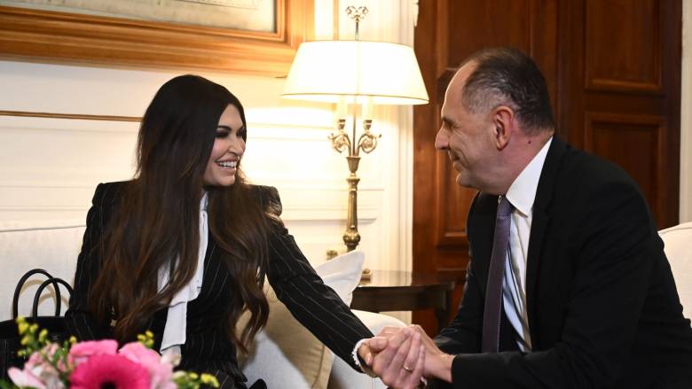 Στο υπουργείο Εξωτερικών η Κίμπερλι Γκίλφοϊλ - Θερμή υποδοχή από τον Γιώργο Γεραπετρίτη