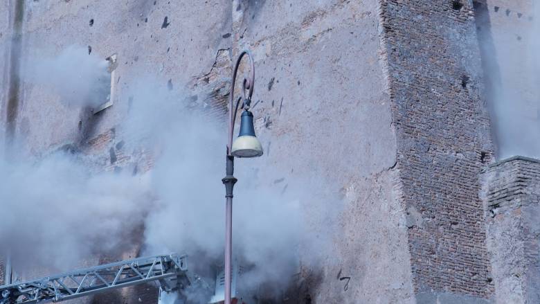 Κατάρρευση Πύργου των Κόμητων: Έρευνα για εξ αμελείας ανθρωποκτονία από την εισαγγελία της Ρώμης