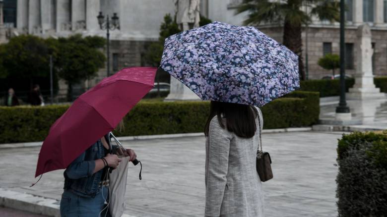 Καιρός: Σποράδες, Θεσσαλία και Εύβοια «χτυπά» σήμερα η κακοκαιρία - Πότε εξασθενεί