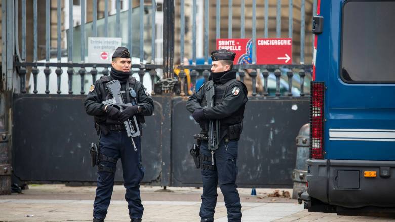 Γαλλία: Τέσσερις συλλήψεις για κατασκοπεία υπέρ της Ρωσίας - Οι κατηγορίες που αντιμετωπίζουν