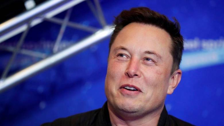 Tesla: Οι μέτοχοι ενέκριναν πακέτο αμοιβής 1 τρισ. δολαρίων για τον Μασκ