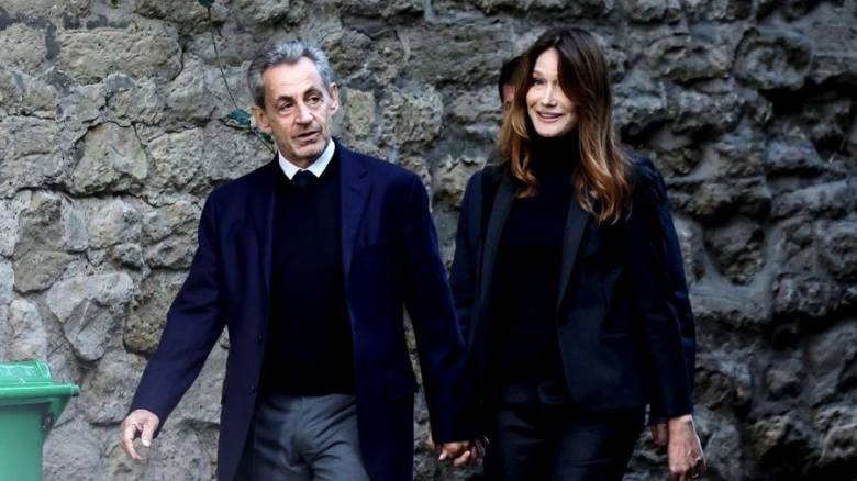 Γαλλία: Τη Δευτέρα η εξέταση του αιτήματος αποφυλάκισης του Νικολά Σαρκοζί