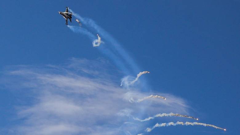 Καθηλωτικό airshow με Rafale, F-35 και «Ζευς» για τη γιορτή της Πολεμικής Αεροπορίας στο Φλοίσβο