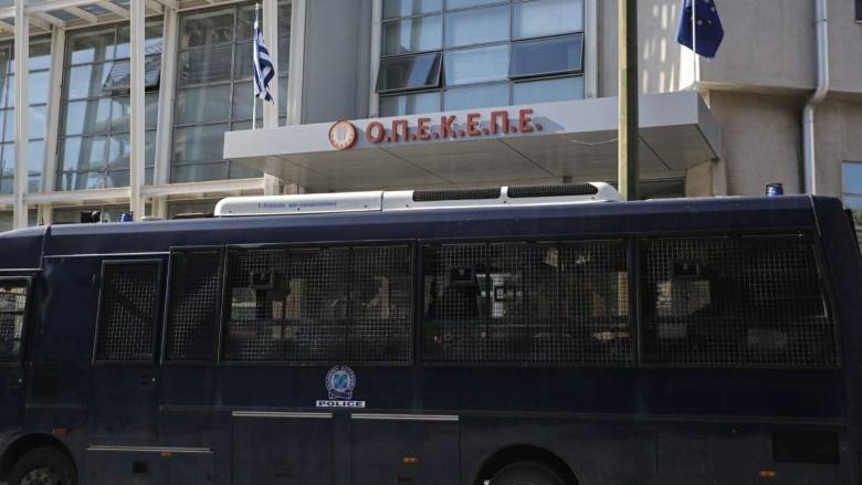 ΟΠΕΚΕΠΕ: Μεγάλη αστυνομική επιχείρηση στην Κρήτη - 14 προσαγωγές για παράνομες επιδοτήσεις