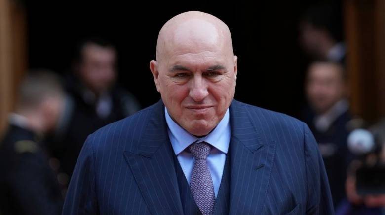 «Ο Τραμπ κατέστησε σαφές ότι η ΕΕ του χρειάζεται λίγο ή και καθόλου», λέει ο Ιταλός υπουργός 'Αμυνας