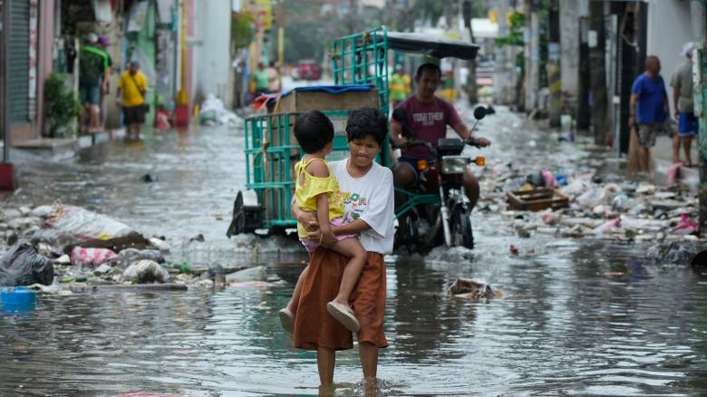 Στην Ταϊβάν κατευθύνεται ο τυφώνας Φουνγκ γουόνγκ - Απομακρύνθηκαν 3.000 άτομα από τις εστίες τους