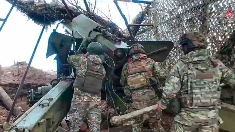 Σκληρές μάχες στο Ποκρόφσκ - Οι Ρώσοι στέλνουν 150.000 στρατιώτες καταγγέλει το Κίεβο