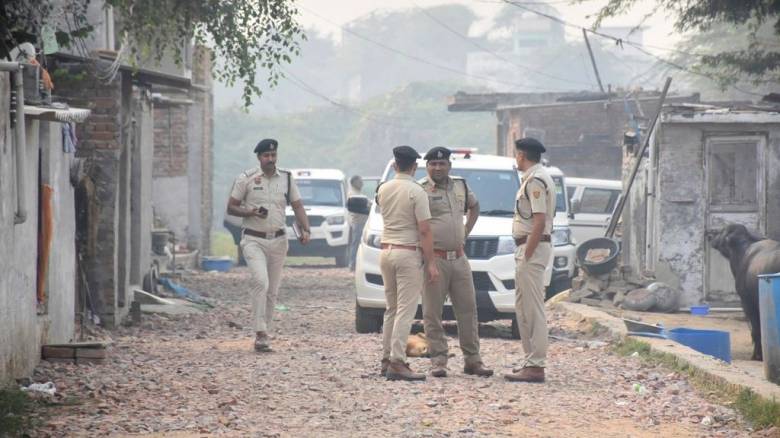 Ινδία: Έκρηξη και πυρκαγιά σε αστυνομικό τμήμα στη Σριναγκάρ του Κασμίρ