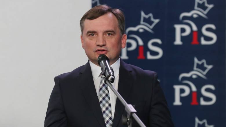 Πολωνία: Ο εισαγγελέας ζητά την σύλληψη του πρώην υπ. Δικαιοσύνης - Τον κατηγορεί για κατάχρηση