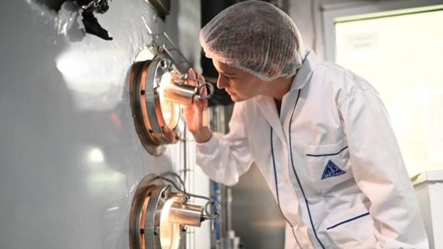 Η ελληνική φαρμακοβιομηχανία κατακτά το εξωτερικό - Η DEMO στην πρώτη γραμμή