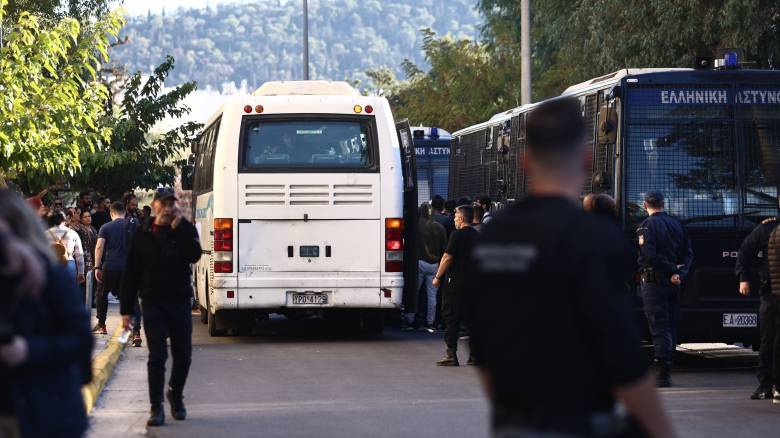 Αθλήτρια μεταξύ των 45 συλληφθέντων για εμπλοκή στη σπείρα που εξαπατούσε πολίτες