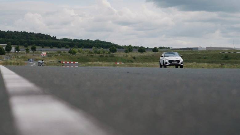 «Safer Cars, Safer Roads»: Πώς μεταφράζεται στην πράξη η φιλοσοφία της Bosch;  