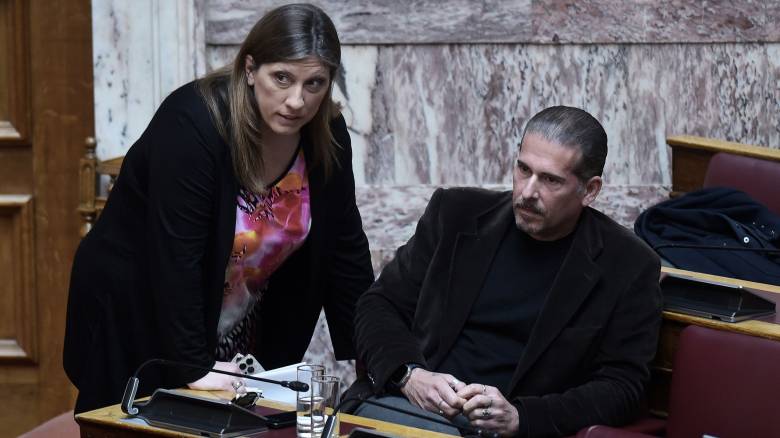 Εγκώμιο Κωνσταντοπούλου σε Καραναστάση: «Φεύγει νικητής γιατί δεν τον σκέπασε ο βούρκος»