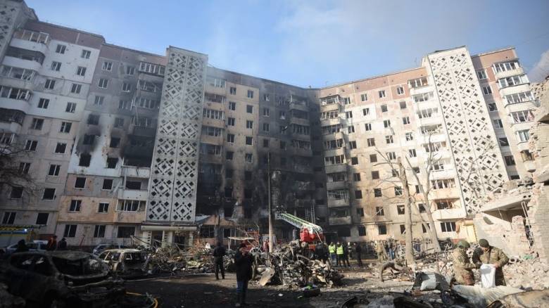 Η Ρωσία σφυροκοπά τη Δυτική Ουκρανία - 21 νεκροί και 66 τραυματίες σε κύμα επιθέσεων με drone