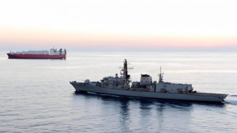 Ρωσικό κατασκοπευτικό κοντά στις βρετανικές ακτές - «Είμαστε έτοιμοι» λέει ο υπουργός Άμυνας