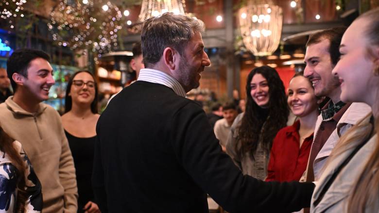 Ανδρουλάκης από Πάτρα: «Το σχέδιο του ΠΑΣΟΚ δίνει ελπίδα και προοπτική στις νέες και στους νέους»