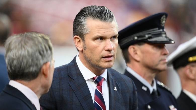 Ο αμερικανός υπουργός Άμυνας Πιτ Χέγκσεθ μεταβαίνει στη Δομινικανή Δημοκρατία