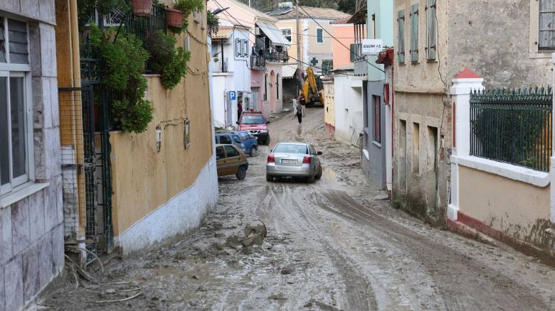 Κλειστά τα σχολεία αύριο στην Κέρκυρα λόγω κακοκαιρίας