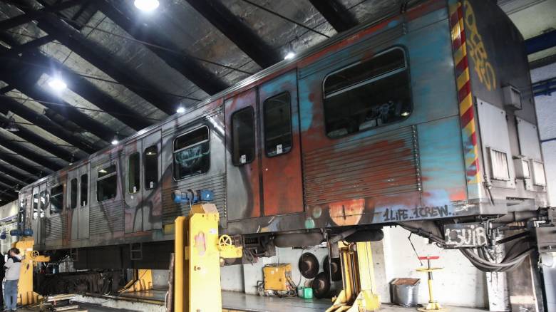 Εργατικό δυστύχημα για τεχνίτη της ΣΤΑΣΥ στον Πειραιά - Έρευνα από τις Αρχές