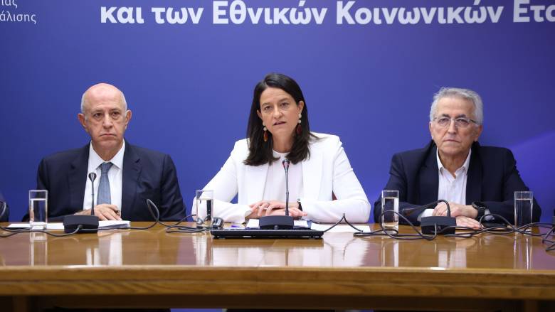 Επανέρχονται οι συλλογικές συμβάσεις εργασίας: Υψηλότεροι μισθοί και «ασπίδα» προστασίας