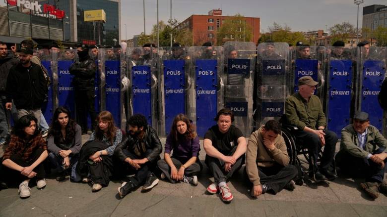 Τουρκία: Αθωώθηκαν δημοσιογράφοι που συνελήφθησαν ενώ κάλυπταν αντικυβερνητικές διαδηλώσεις