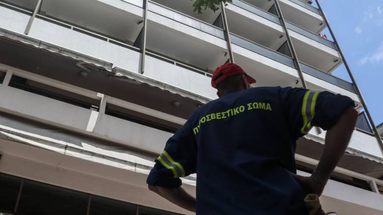 Τραγικός θάνατος 86χρονης στο Αγρίνιο - Έπεσε από μπαλκόνι δευτέρου ορόφου