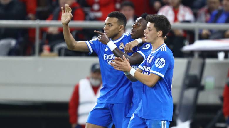 Ολυμπιακός - Ρεάλ Μαδρίτης 3-4: Οι Πειραιώτες... υποκλίθηκαν στον «βασιλιά» Μπαπέ