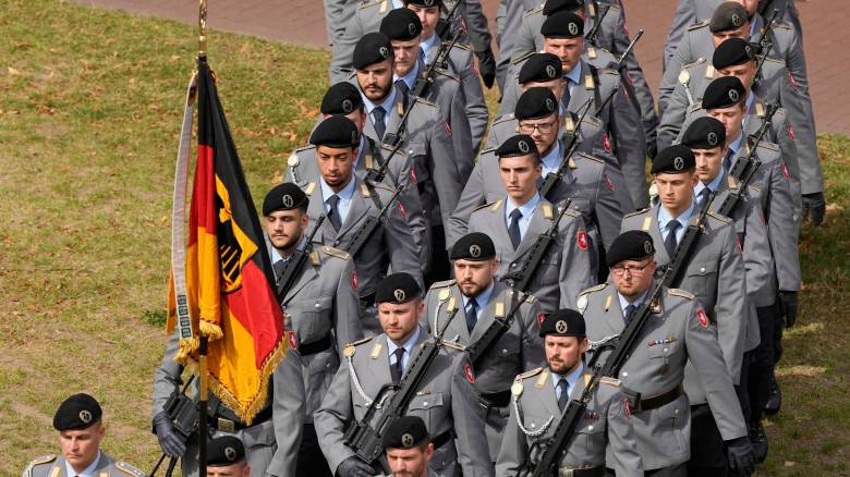 WSJ: Το απόρρητο σχέδιο 1.200 σελίδων της Γερμανίας για πιθανό πόλεμο με τη Ρωσία