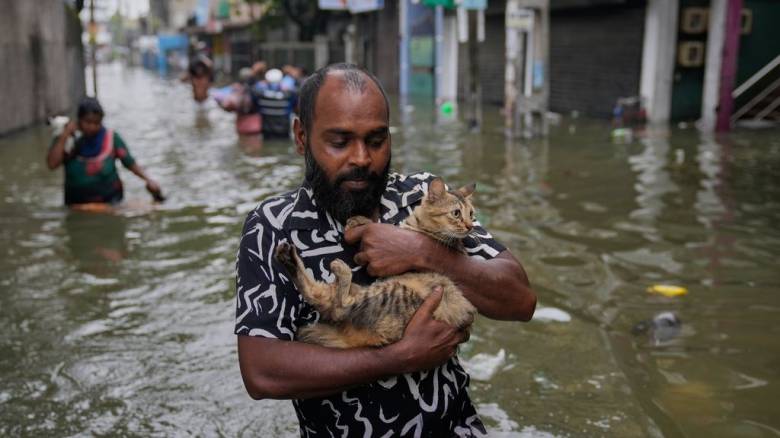 Σρι Λάνκα: Στους 153 οι νεκροί από πλημμύρες λόγω του κυκλώνα Ντίτβα - 191 αγνοούμενοι