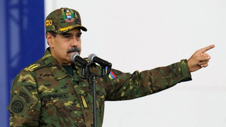 WSJ: Ηχηρή σιωπή Ρωσίας, Κίνας παρά τις προειδοποιήσεις Τραμπ σε Μαδούρο - Τι σημαίνει η στάση τους