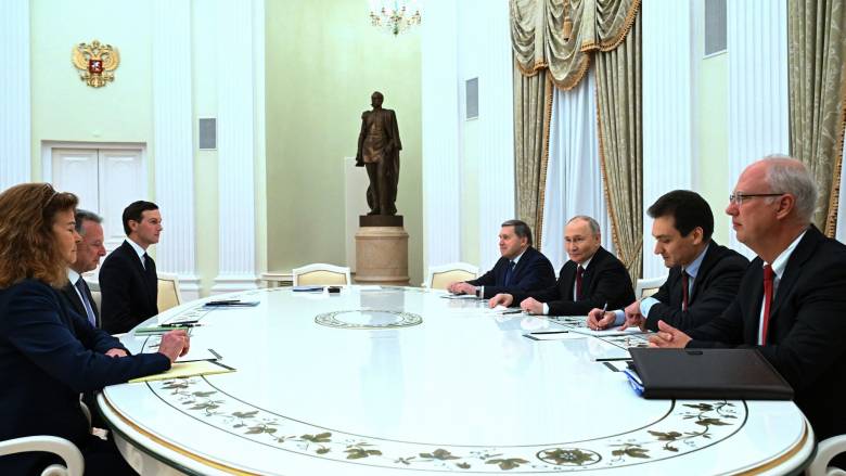 Σε εξέλιξη η συνάντηση Πούτιν με Γουίτκοφ - Κούσνερ στο Κρεμλίνο για το ουκρανικό