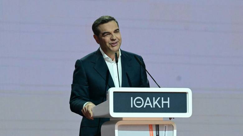 Live Τσίπρας από Πάτρα - Παρουσιάζει το βιβλίο του «Ιθάκη» και στέλνει πολιτικά μηνύματα