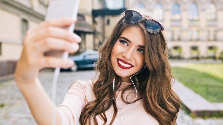 Μπορεί ο ναρκισσισμός να θεραπευτεί; Η επιστήμη απαντά