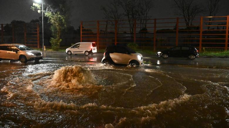 Δήμος Καλλιθέας για τον αγωγό «σιντριβάνι»: «Το ίδιο συμβάν θα επαναληφθεί»
