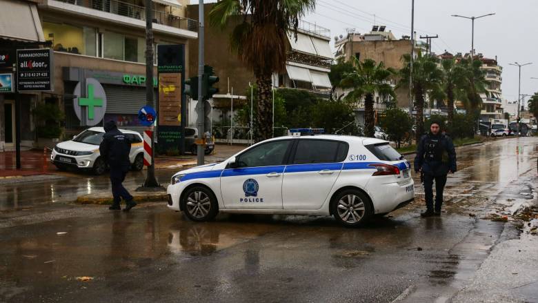 Οι νεότερες κυκλοφοριακές ρυθμίσεις στην Αττική - Άνοιξε η αριστερή λωρίδα στην Αθηνών - Κορίνθου