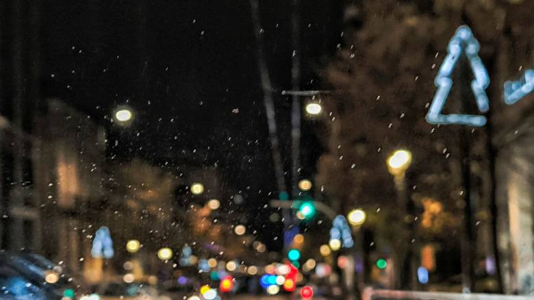 Χριστούγεννα με κρύο και βροχές - Τι δείχνουν τα πρώτα στοιχεία για τον καιρό των εορτών