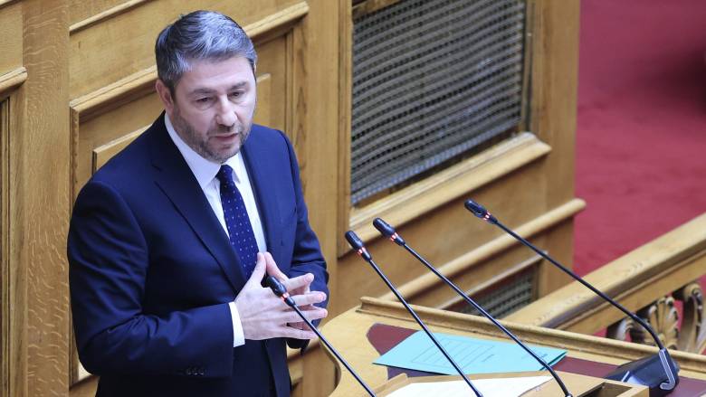 Ανδρουλάκης: Χρειάζονται μεγάλες κι ουσιαστικές παρεμβάσεις για το κυκλοφοριακό στην Αττική