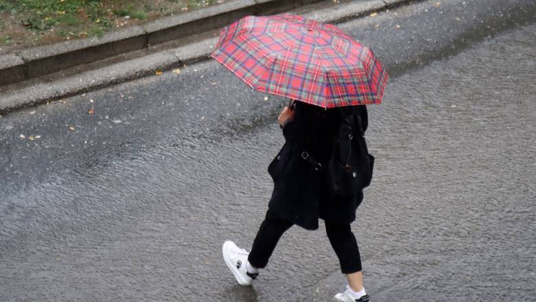 Καιρός: Νέο «κύμα» με βροχές από τα μέσα του μήνα, βελτίωση τις επόμενες μέρες - Η πρόβλεψη Κολυδά