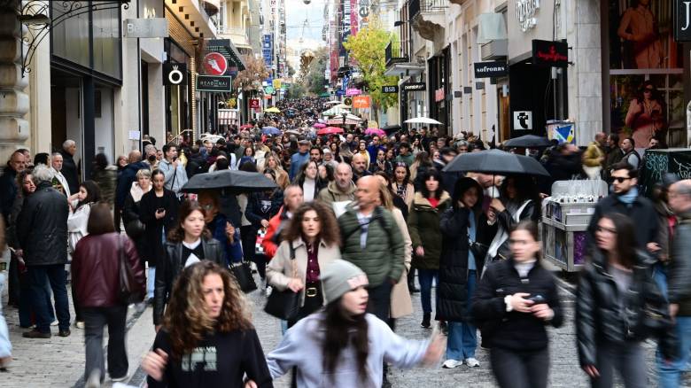 Λιανεμπόριο: Οι αγορές των Χριστουγέννων η τελευταία ευκαιρία για θετική πορεία το 2025