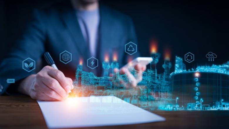 Η ΔΕΠΑ Εμπορίας αλλάζει πίστα