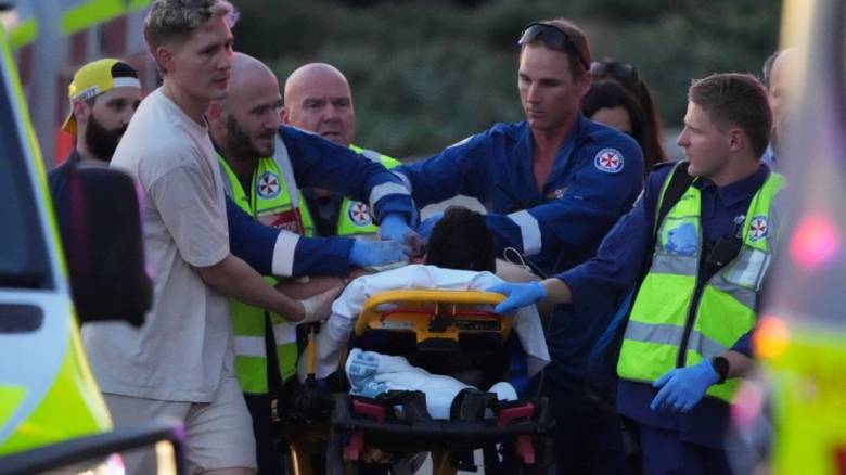 Τρόμος στην ΕΕ μετά το μακελειό στο Σίδνεϊ: Ενισχύονται οι αστυνομικές δυνάμεις σε όλο τον κόσμο