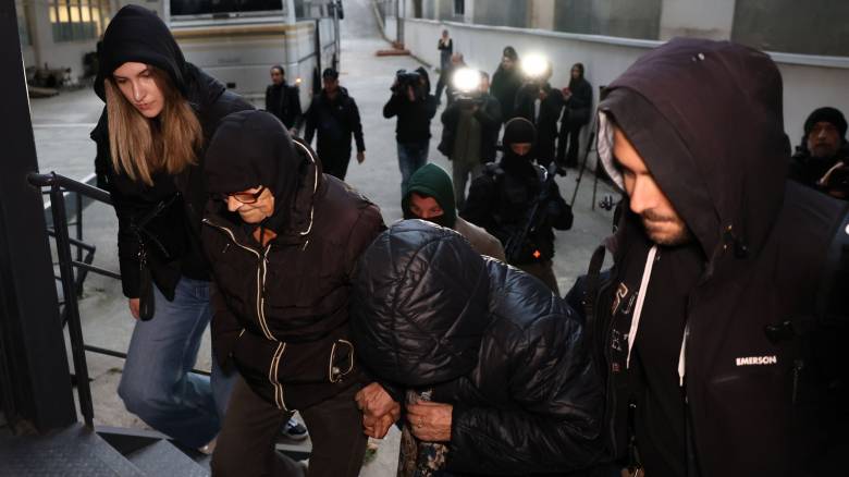 ΟΠΕΚΕΠΕ: Προθεσμία να απολογηθούν από Τρίτη έως Πέμπτη έλαβαν οι 16 συλληφθέντες από την Κρήτη