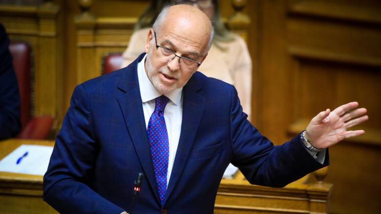 «Μάχη» στη Βουλή μέσω... Ιθάκης ανάμεσα σε Φλωρίδη, Φάμελλο, Χαρίτση και Μάντζο