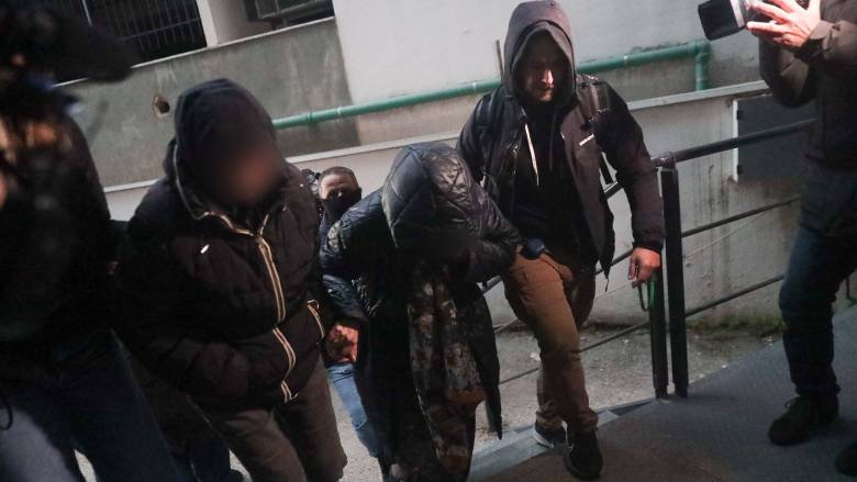 ΟΠΕΚΕΠΕ: Ελεύθεροι με περιοριστικούς όρους δύο από τους επτά κατηγορούμενους